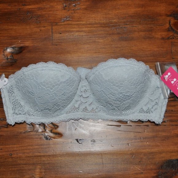 3/$25 Women's Bra Lace Lightly Lined - Picture 2 of 4